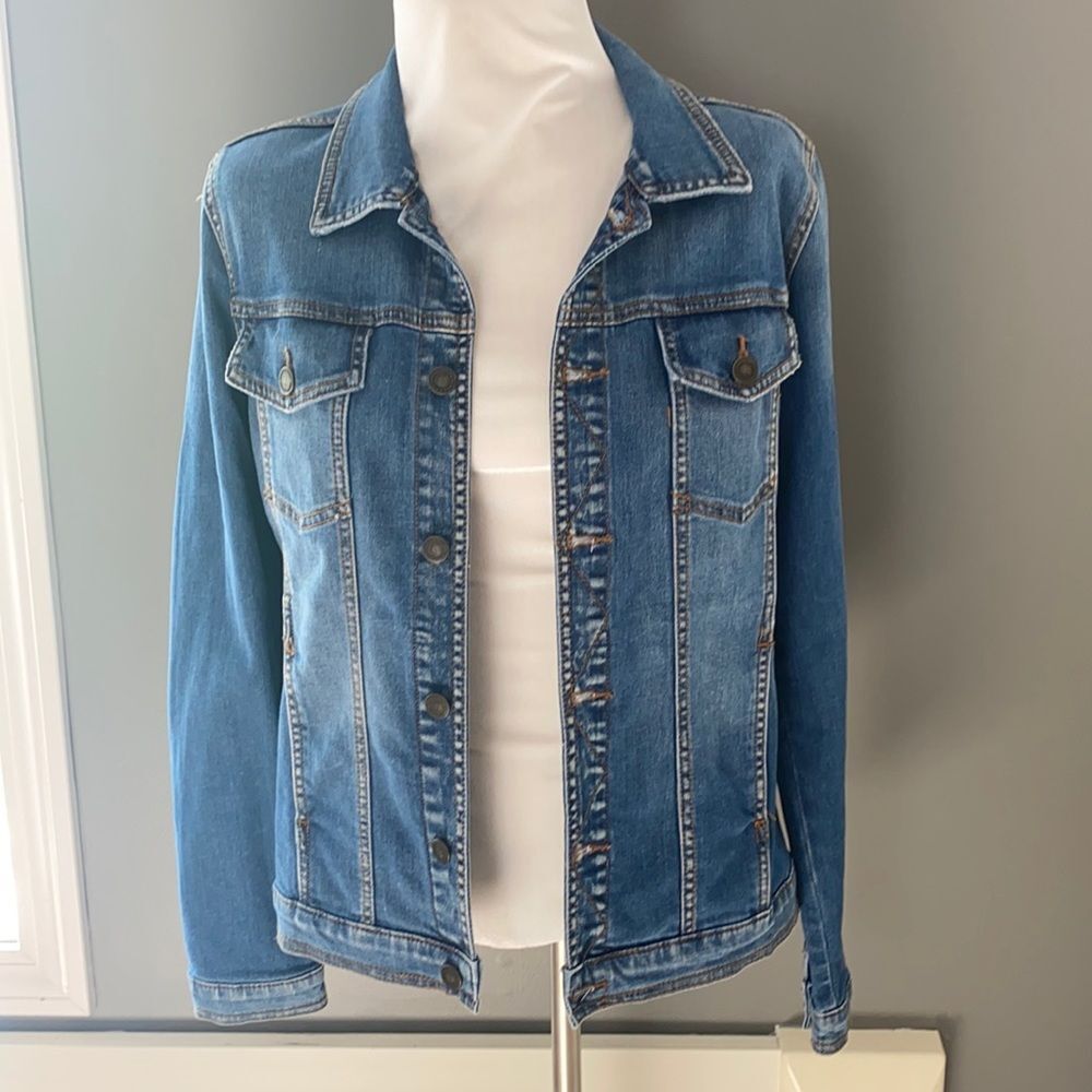 Classic Blue Denim Jean Jacket